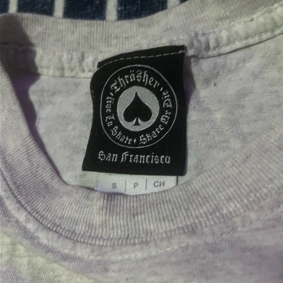 Thrasher tshirt - Picture 2 of 5